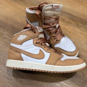 Jordan 1 Retro High OG Praline Little Kids' Shoes Praline SZ 1.5Y